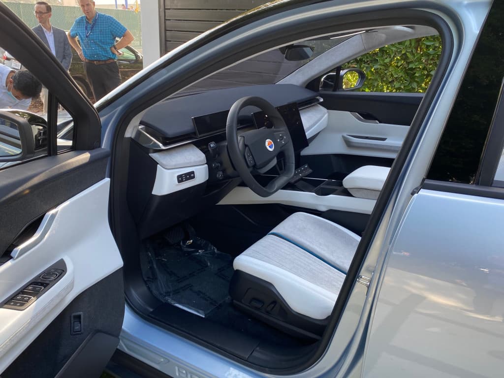 fisker02.jpg