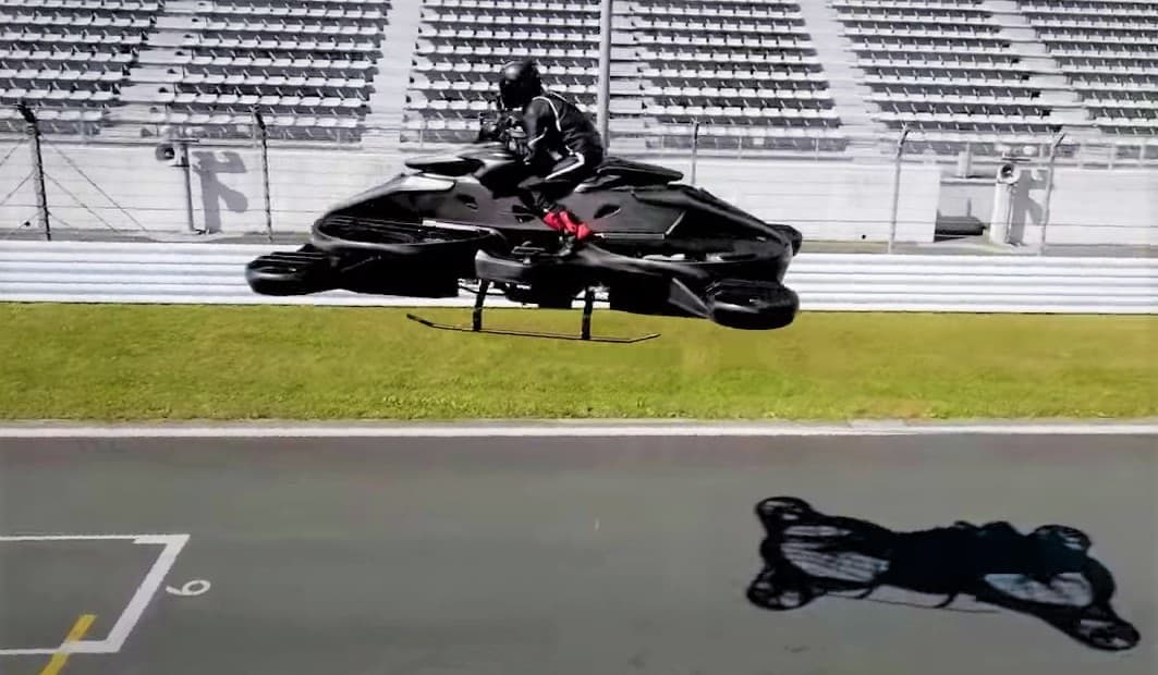 Moto_voadora.jpg