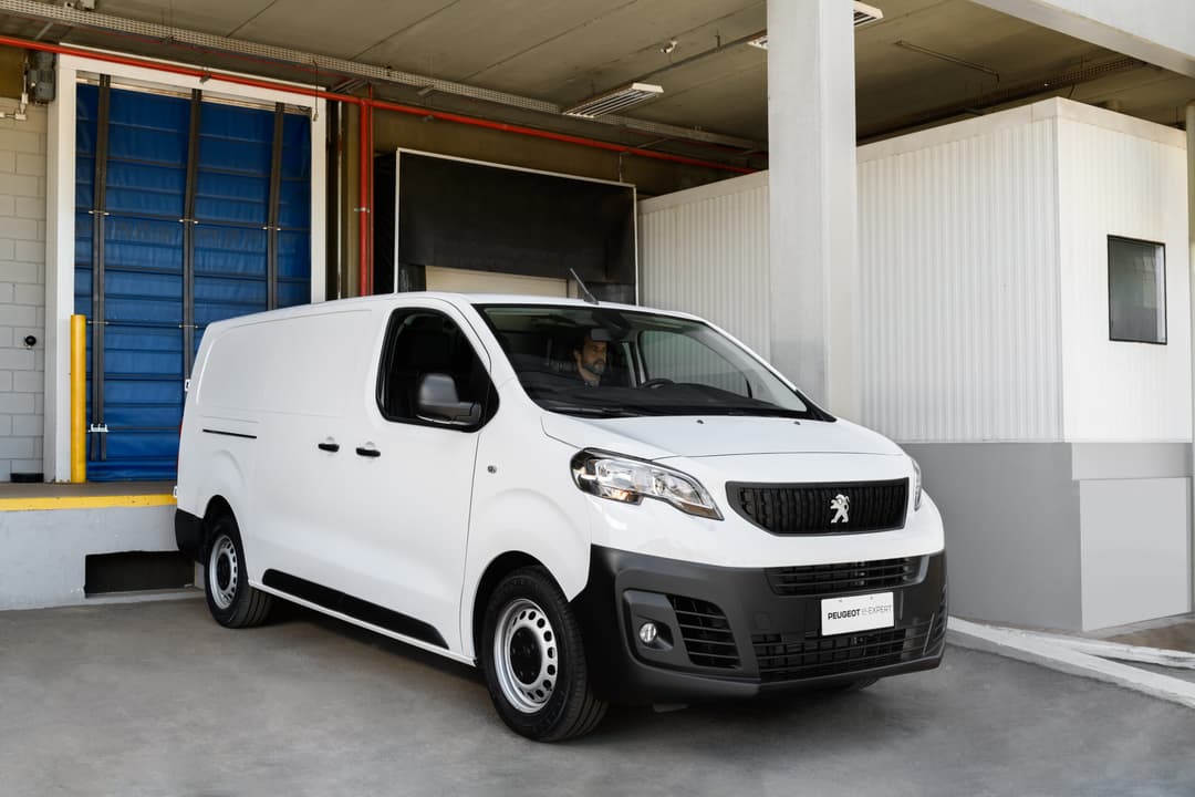 PEUGEOTeEXPERT.jpeg