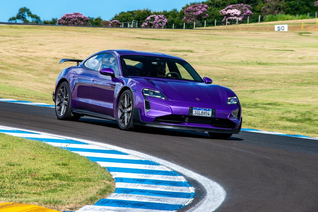 Novo Porsche Taycan