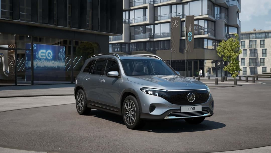 Mudanças no Mercedes-Benz EQB ampliaram autonomia