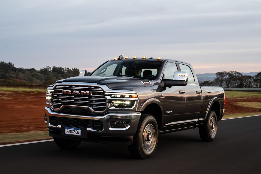 Nova Ram 3500 Longhorn 1