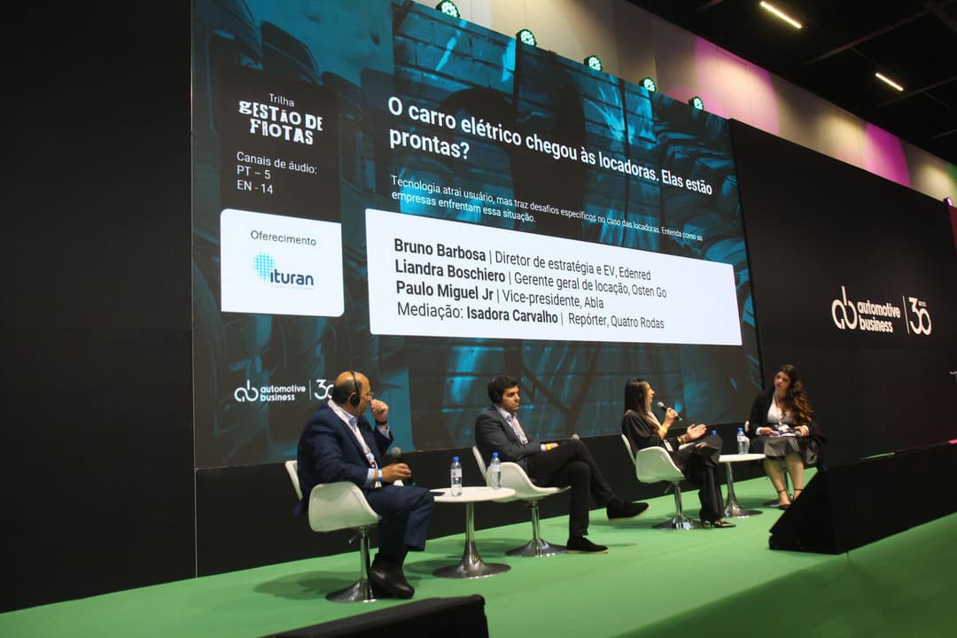 Painel do #ABX25 sobre vendas de carros elétricos e presença nas locadoras