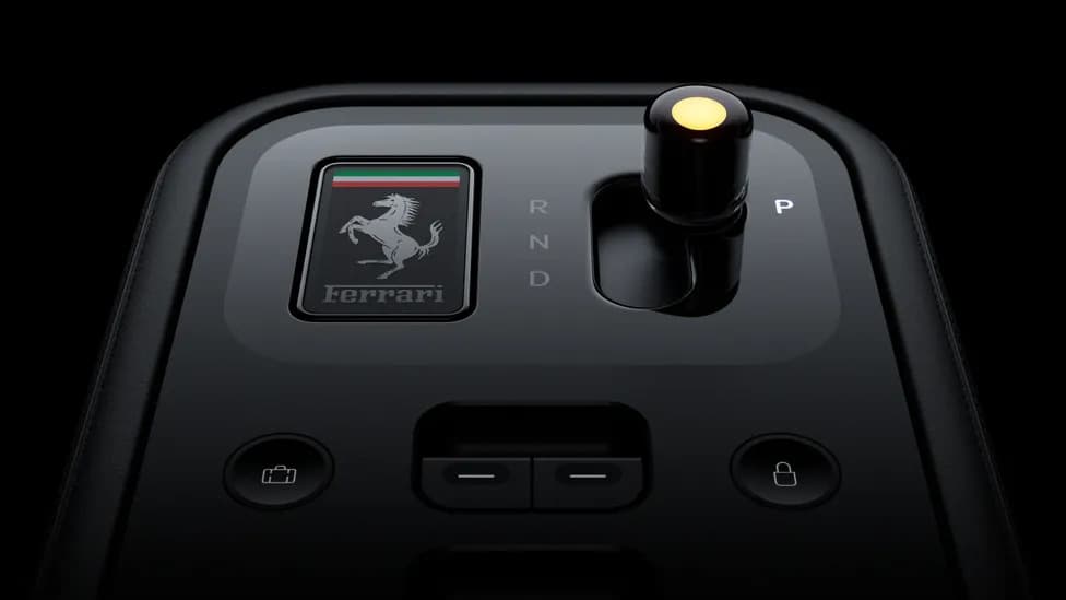 Ferrari Luce