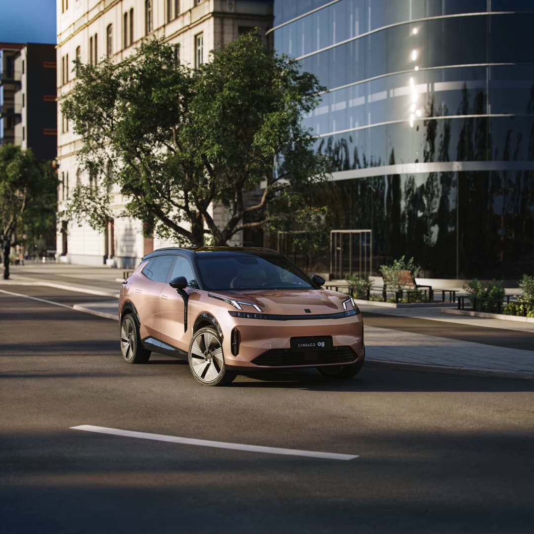 SUV híbrido Lynk Co 08