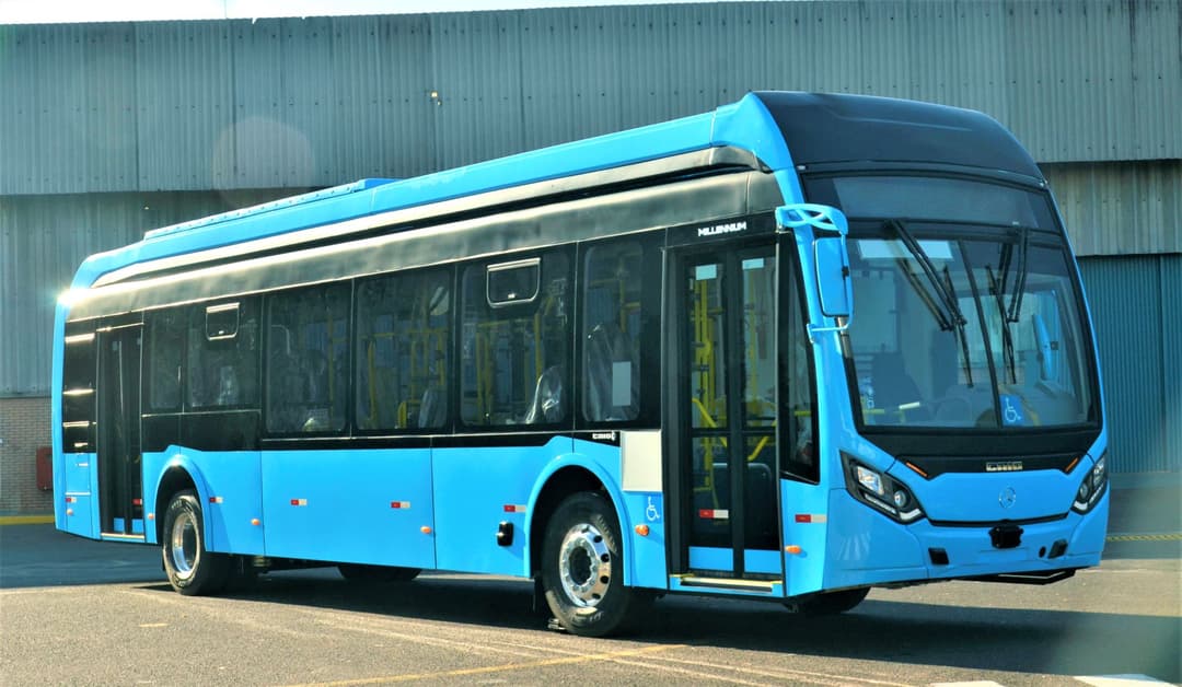 AB_onibus_caio_lateral_Millennium1.jpg