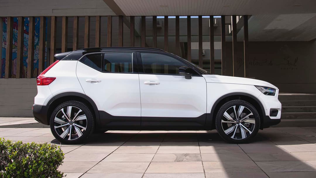 xc40_12.jpg
