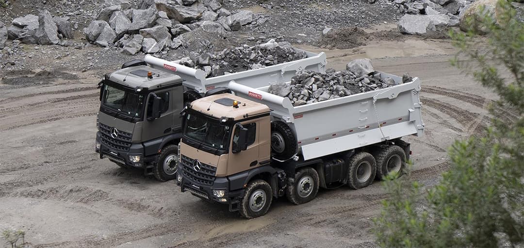 MercedesBenz_Arocs_2021.jpg