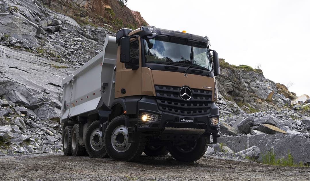 MercedesBenz_Arocs_2_2021.jpg