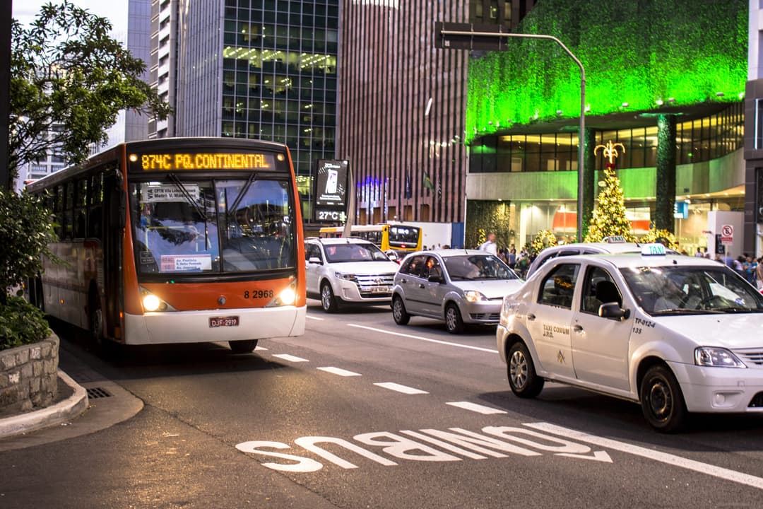 onibus_sp_avpaulita_shutter.jpg