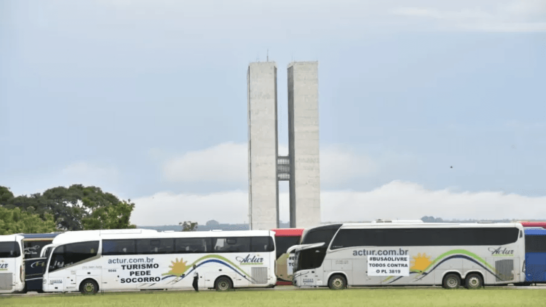 onibus_protesto_abrafrec.png
