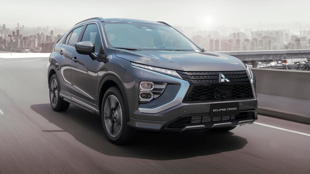 eclipsecross23_1.jpg