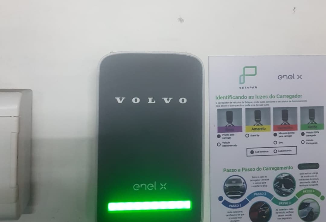 Volvo C40 carregador - Miragaya.jpeg