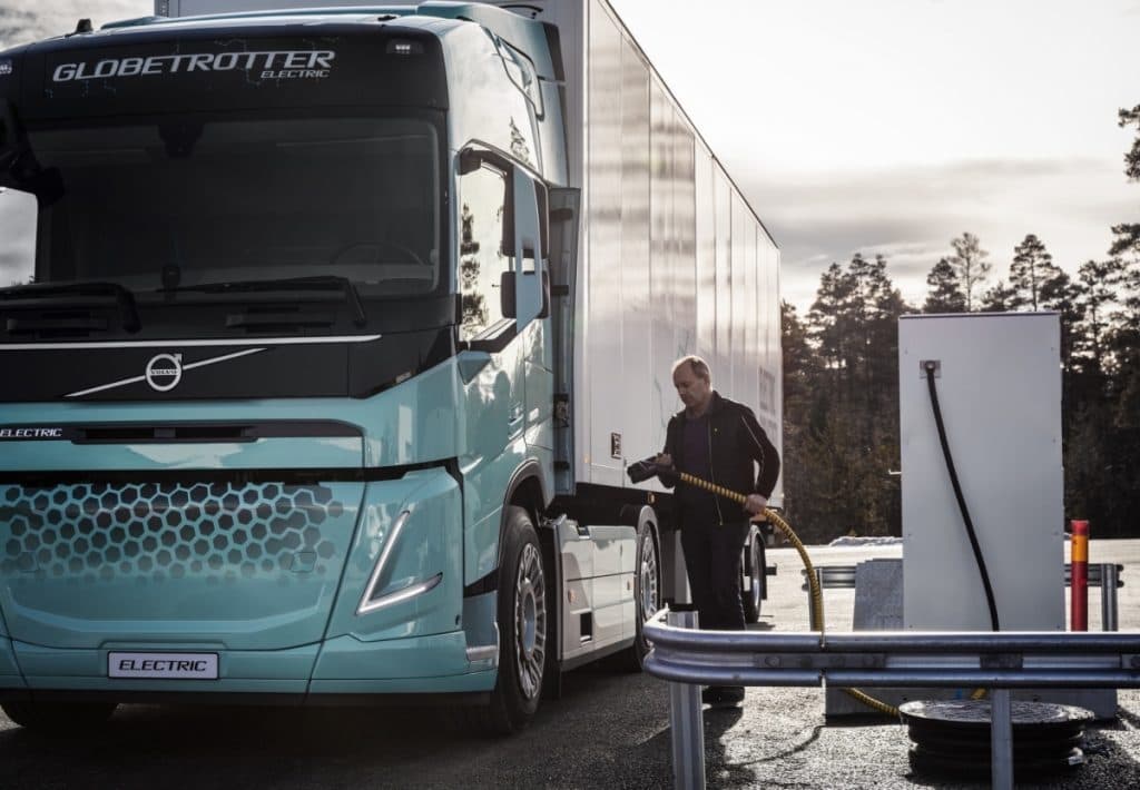 volvoeletrico.jpg