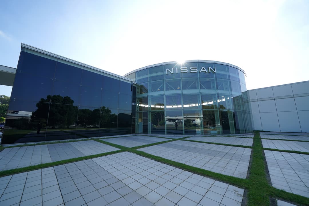 Nissan vai enxugar custos sem fechar fábricas