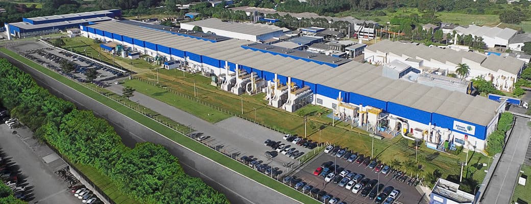 Clarios, empresa que é dona da Heliar, faz mudanças no Brasil