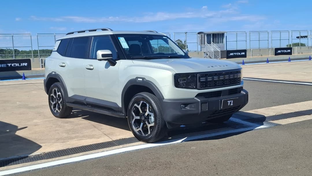 Jetour T1