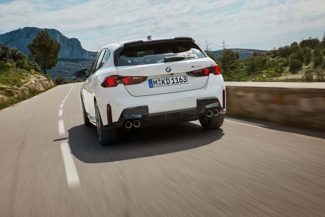 Novo BMW M135 xDrive