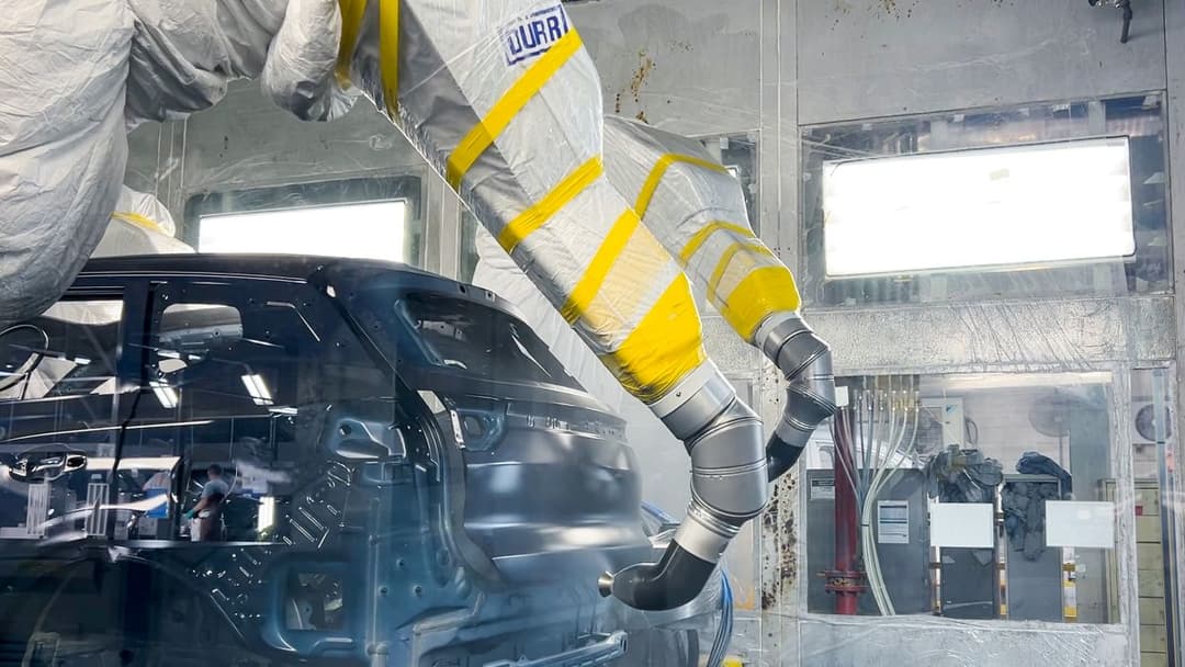 Linha de pintura da Dürr na fábrica da CAOA em Anápolis, Goiás