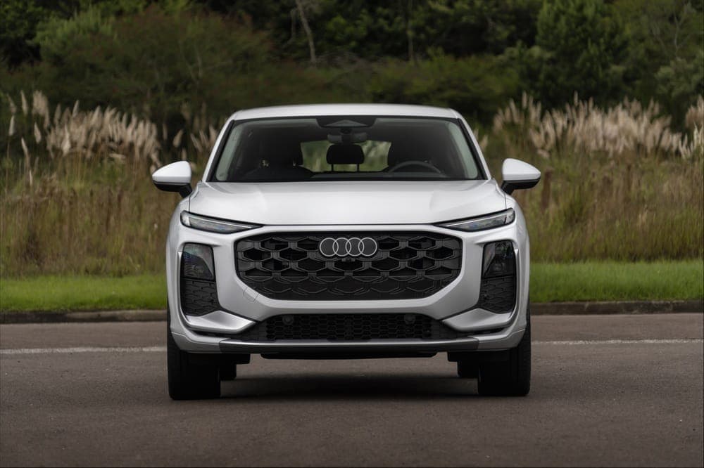 Novo Audi Q3 - Frente