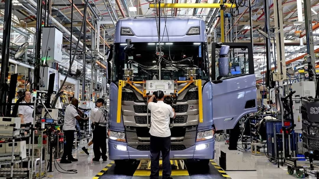 Vendas de caminhões e ônibus no Brasil