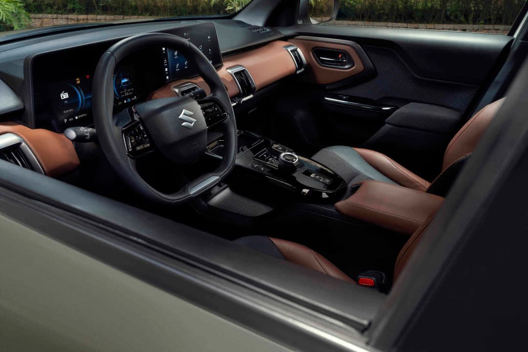 Interior do Suzuki eVitara