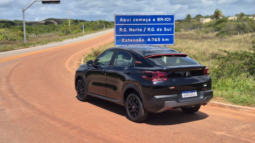 Citroën Basalt Dark Edition