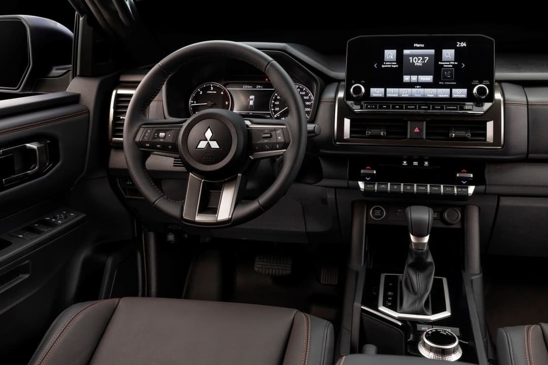Série especial BFMS da Mitsubishi Triton
