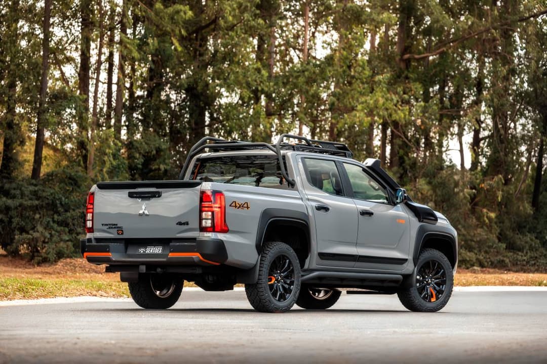 Mitsubishi Triton Sertões