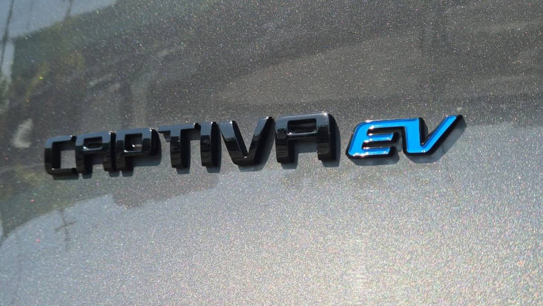 Chevrolet Captiva EV modelo elétrico do SUV médio