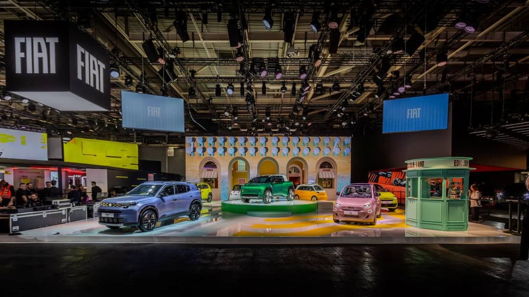 Estande da Fiat no Salão de Paris 2026