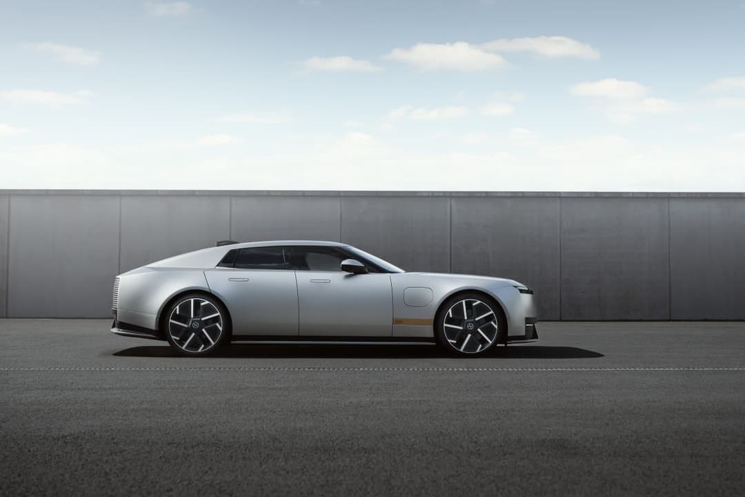Jaguar Type 01, o polêmico cupê elétrico da marca britânica